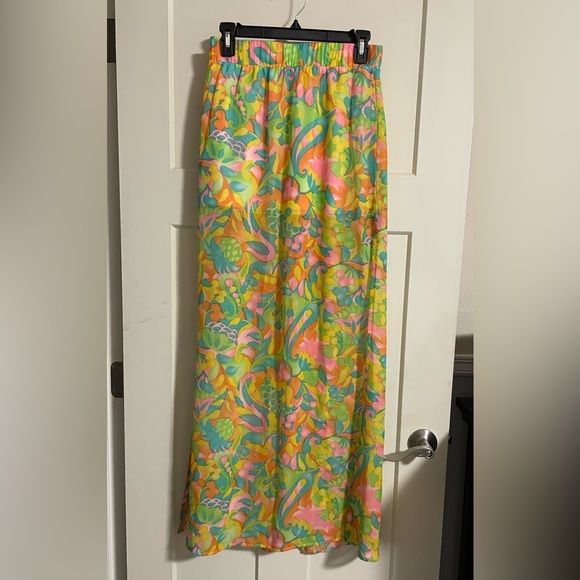 Show Me Your MuMu skirt in Twiggy Tulips - Picture 2 of 5